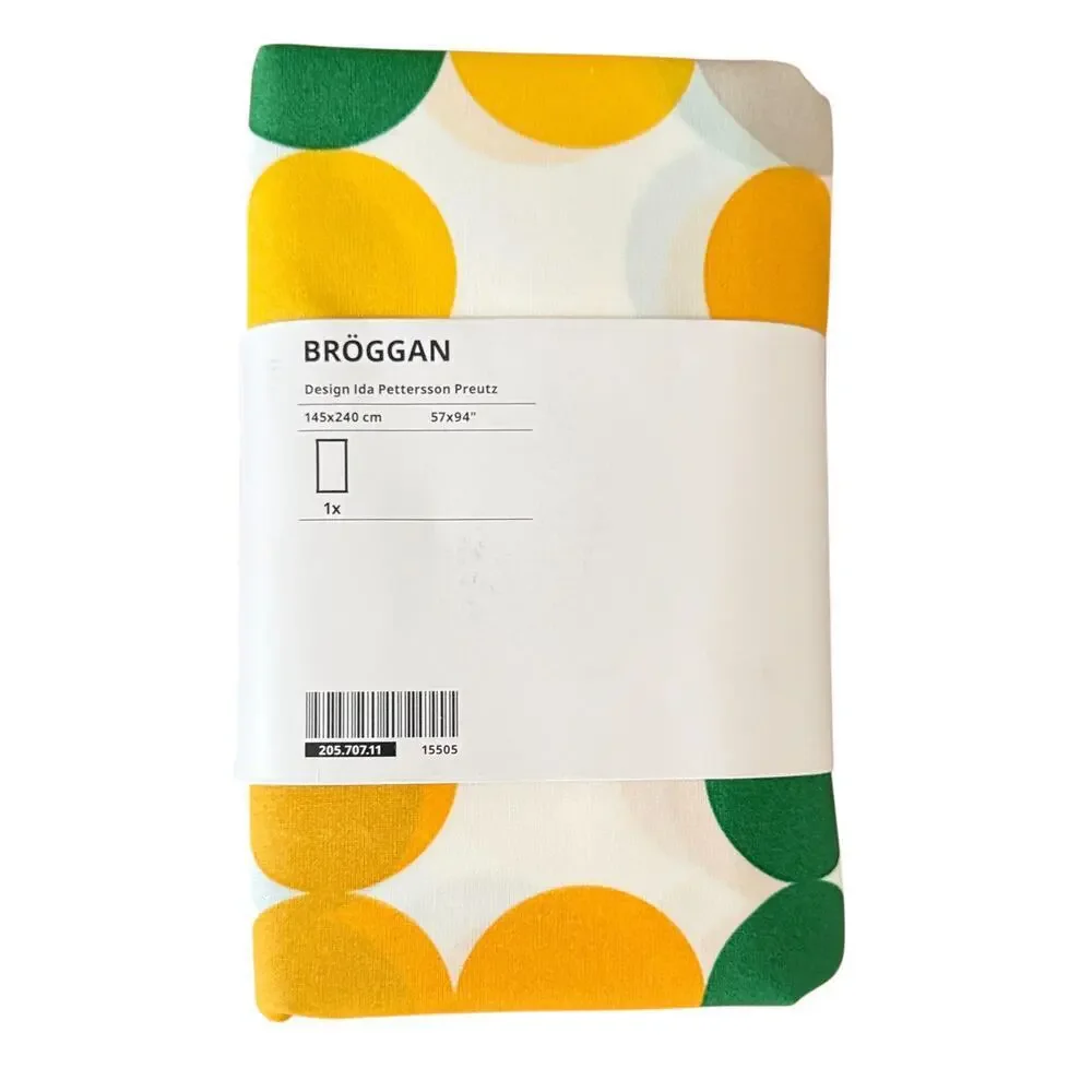 IKEA BROGGAN Dot Pattern Wipeable Tablecloth 57